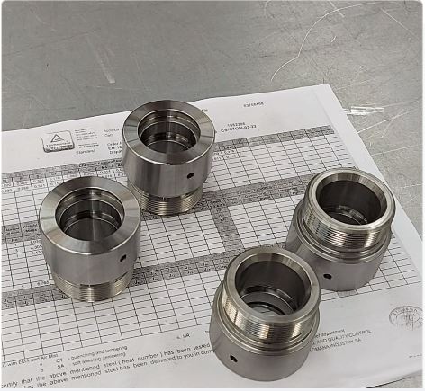 Cylinder head glands